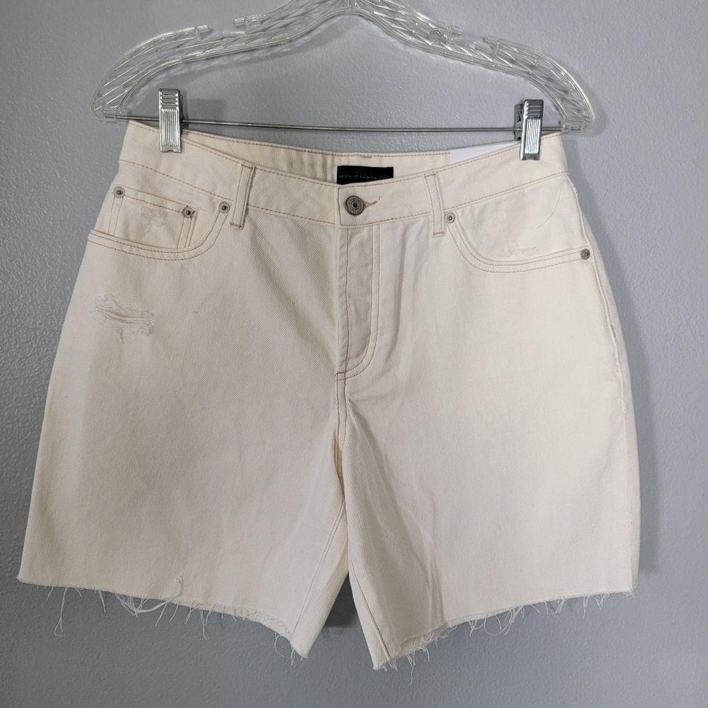 NWT House of Harlow 1960 high rise mom bermuda short.